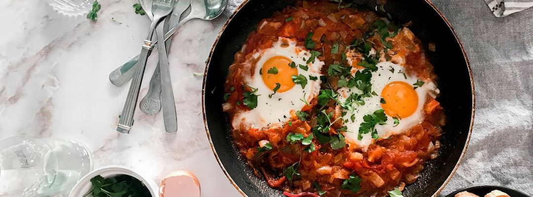 Shakshuka con colágeno, tomate y huevo